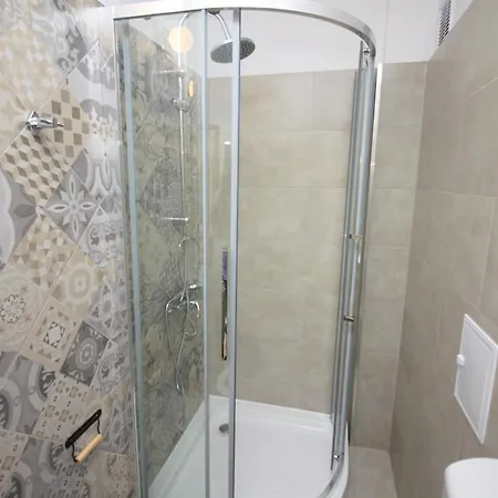 Apartment Eytal Bucharest Central Apartment *