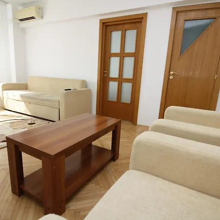 Eytal Bucharest Central Apartment